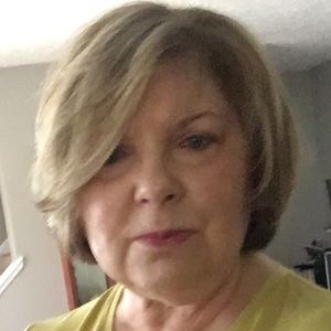 Meet your Posher, Carol